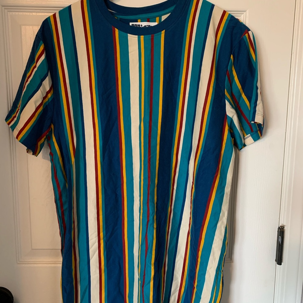 Men’s striped t-shirt